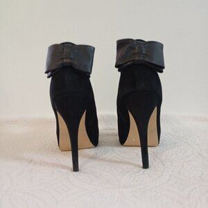 Dolce Vita Womens Black Suede Ankle Boots With Bow Detail Size 9 Stiletto Heel M